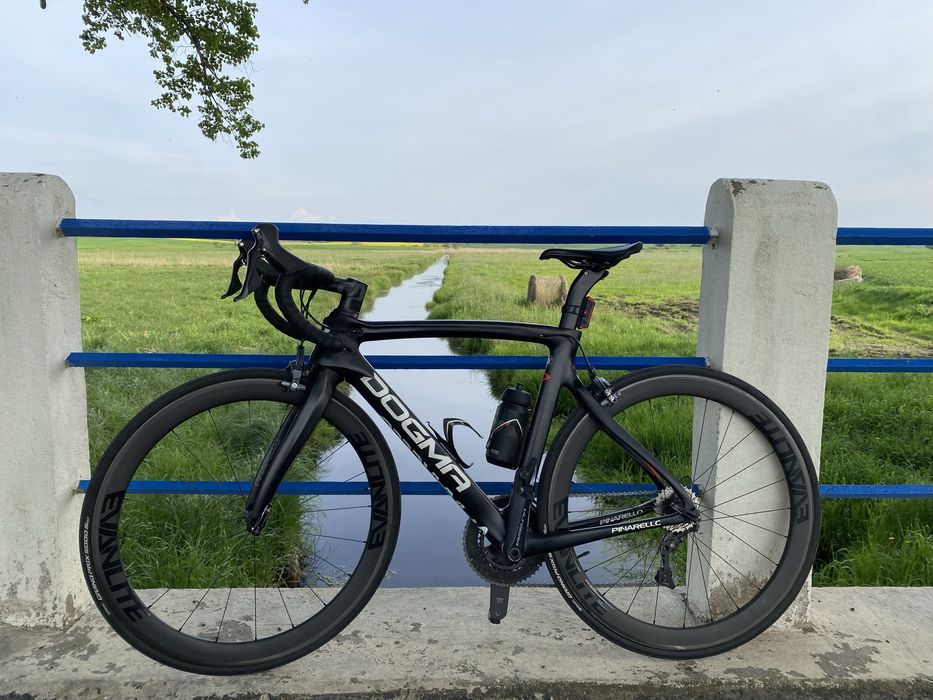Pinarello dogma f8