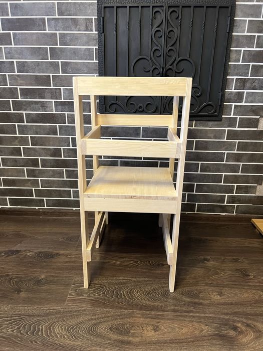 Вежа помічника,вежа монтессорі