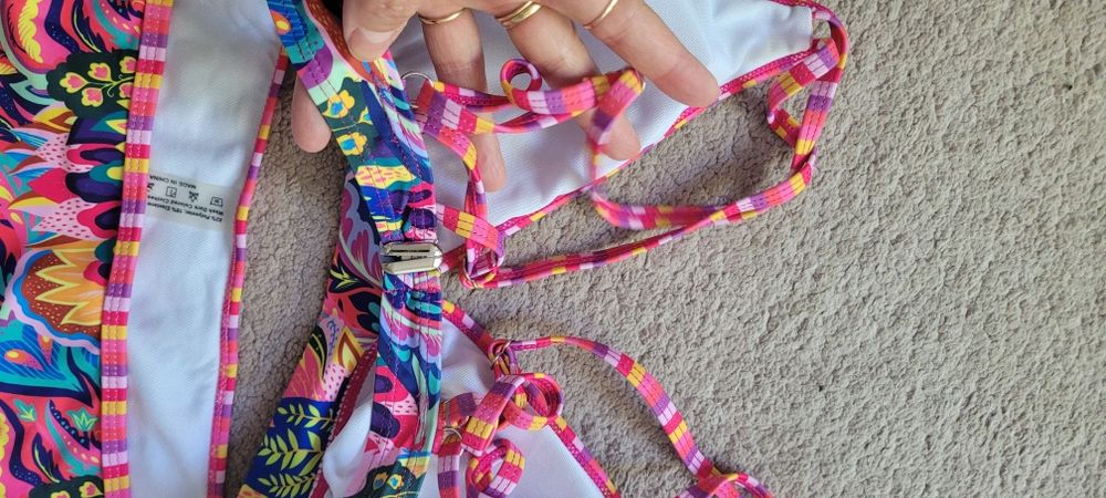 Śliczny strój kąpielowy M/L