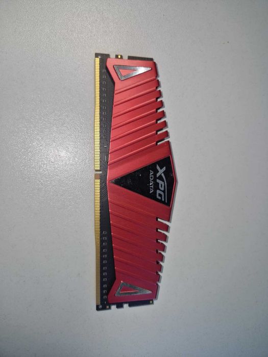 Kości pamięci RAM DDR4 16GB 2x 8GB