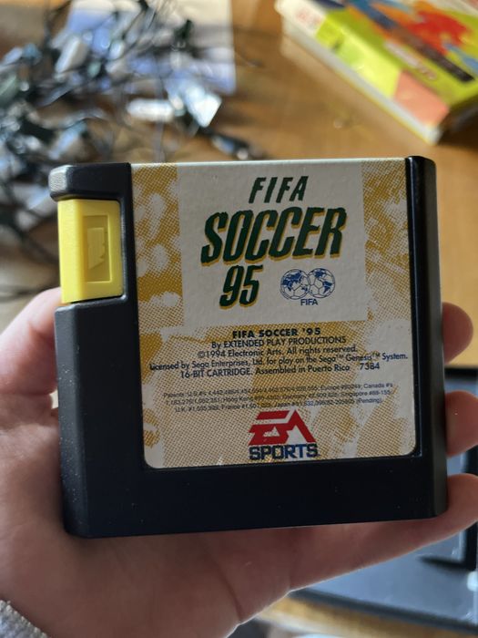 FIFA 95 - Mega Drive64586204597890123