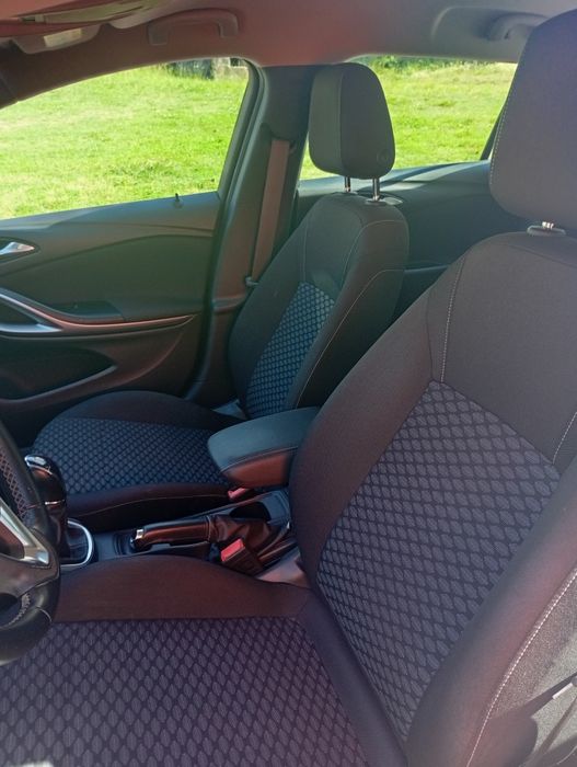 Opel Astra ST Business Edition 1.6 CDTI 110 cv — 2018