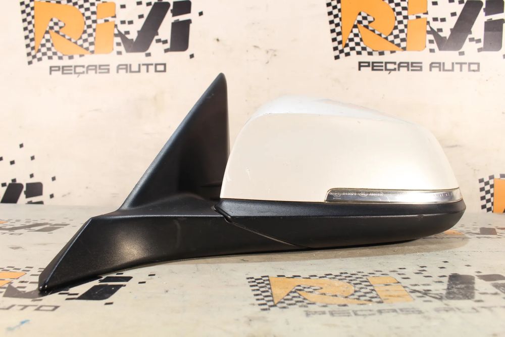 Retrovisor / espelho esquerdo BMW 1 (F20)