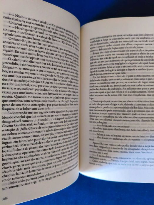 Livro David Copperfield - Charles Dickens (Capa Dura / Grandes Génios)