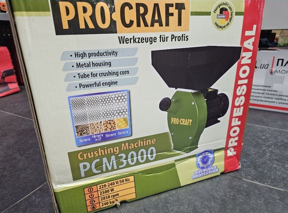 Кормоизмельчитель ProCraft 240кг/час 2500Вт Зернодробилка Млинок