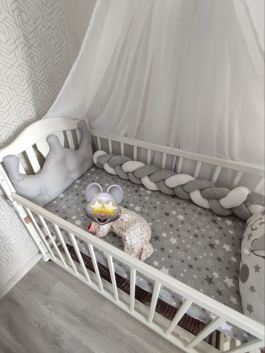 Дитяче ліжко в гарному стані