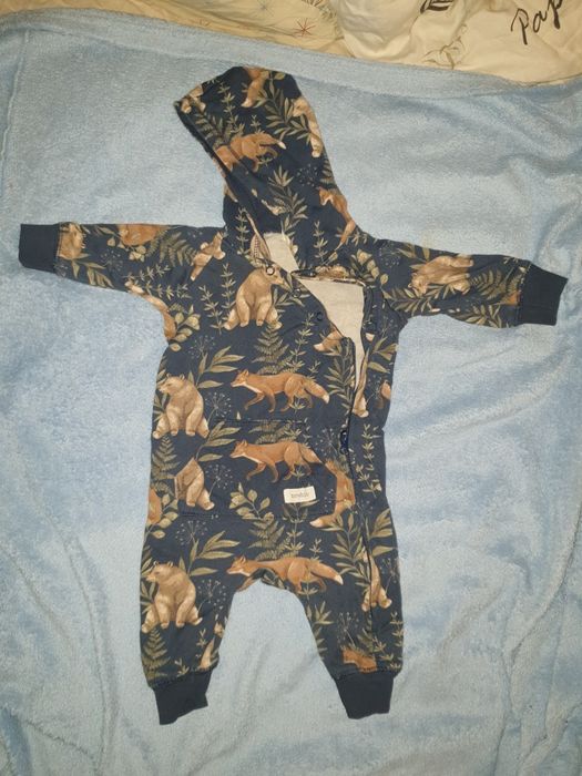 Paka ubrań 68 chłopiec