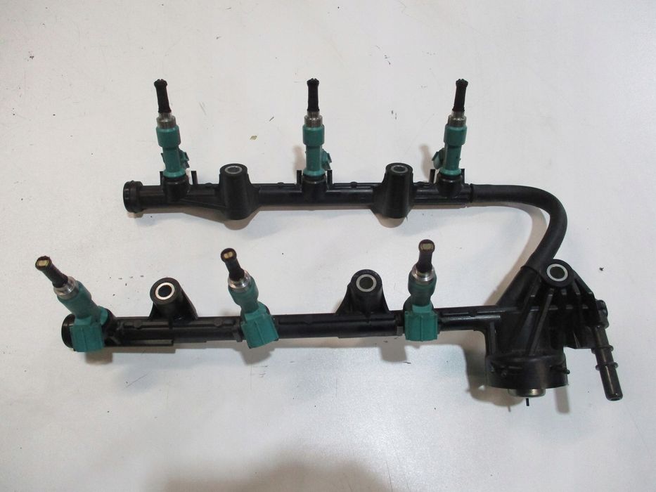 Listwa wtryskowa Lexus RX450 3.5i hybryda