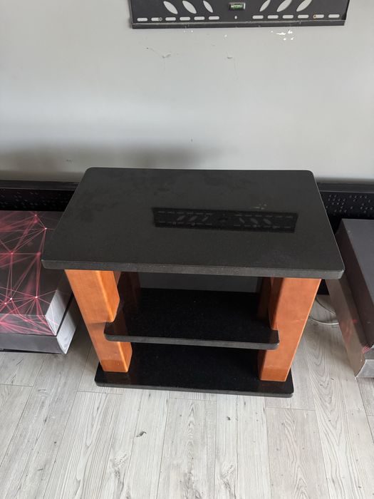 Stolik audio Audio Philar – granit, piasek kwarcowy, Hi-End