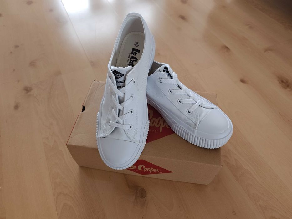 Lee Cooper białe trampki damskie r. 40 – stan bardzo dobry