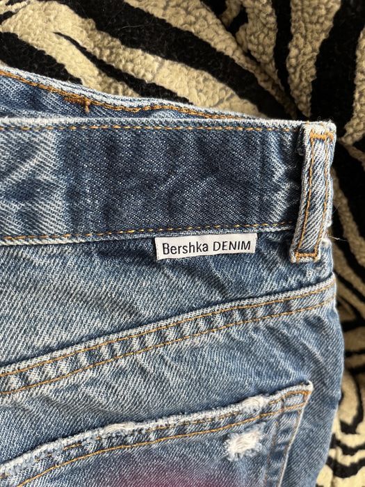 Шорти жіночі Bershka