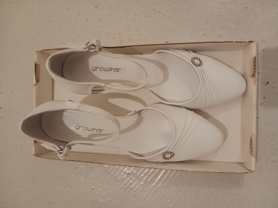Buty  białe firmy Glowikar r. 36