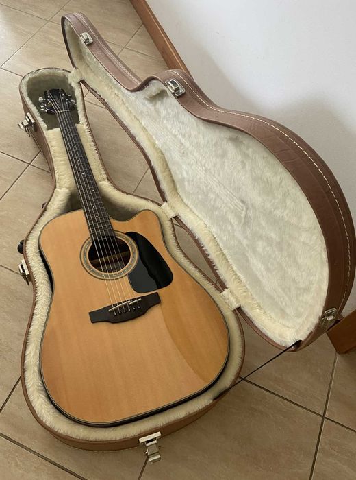 Guitarra Eletroacústica Takamine GD30CE NAT em perfeito estado + Hard Case (oferta)
