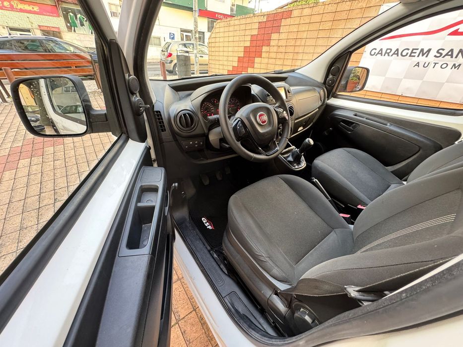 Fiat Fiorino 1.3 M-Jet - 18 Meses de Garantia