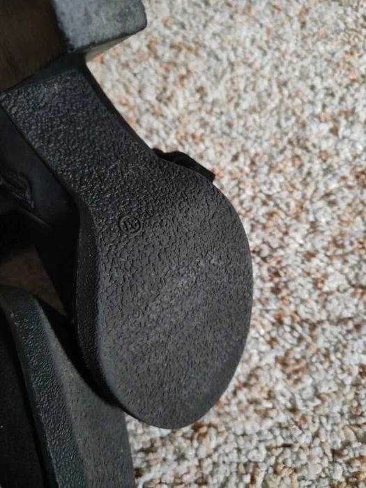 Buty big star na obcasie botki 37 czarne zamszowe frędzle boho