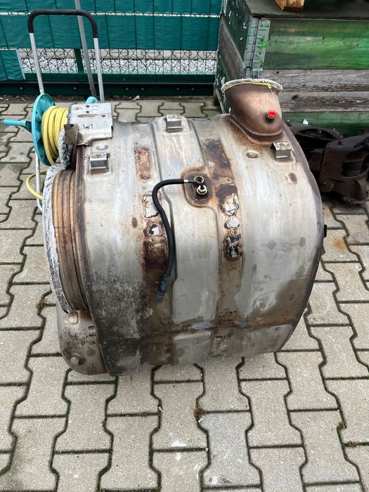 Obudowa katalizatora Volvo FH 4 katalizator puszka