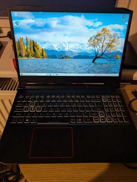 Acer Nitro 5 AN515-55 (bez dysku)