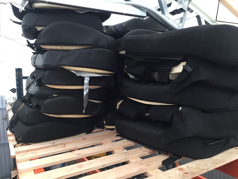 Poduszka materiał gąbka fotel podwójny Renault Trafic III Opel Vivaro