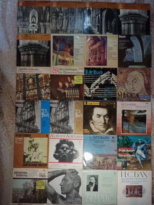 Патефонные и виниловые пластинки патефонні та вінілові платівки