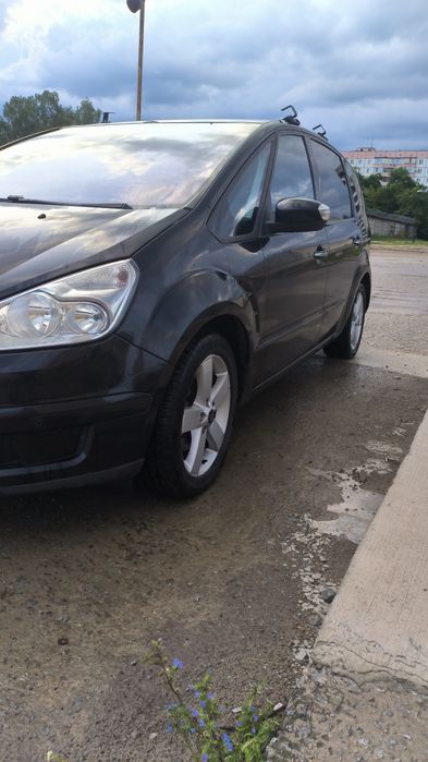 Ford S-max 2009 об'єм 1,8