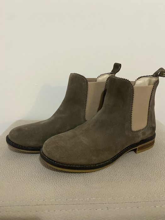 Botins de camurça senhora