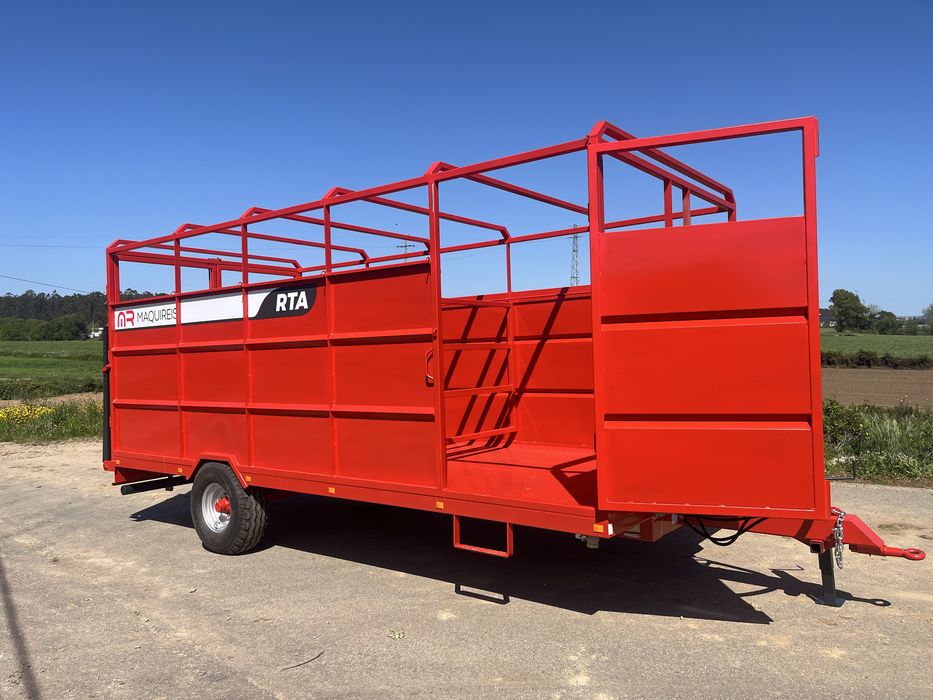 Reboque agricola transporte animais 7000kg