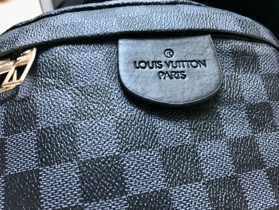Nerka, torebka,saszetka Louis Vuitton monogram
