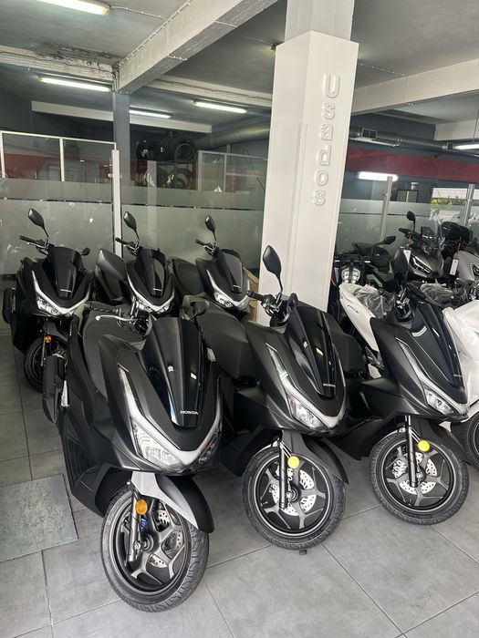 ALUGO PCX NO PORTO 60€