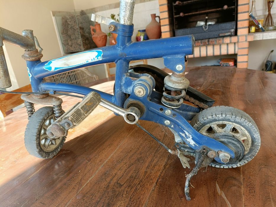 Mini bicicleta antiga