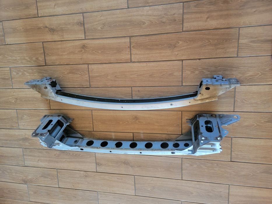 Підсилювач переднего і заднього бампера Mazda 6 2002-2006