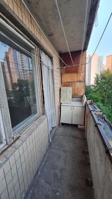 Продаж 1 кімнатної квартири, вул., Сортувальна  2, позняки