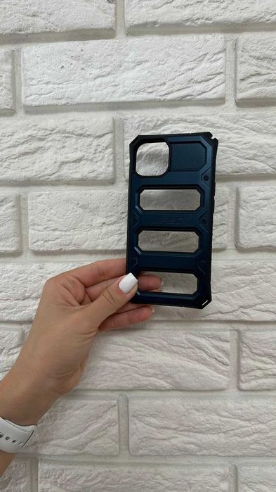 Чехол противоударный для iPhone 13 14