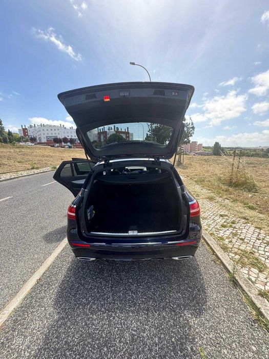Mercedes-Benz E300de Estate | 2020 | 91.000 km | Plug-in Hybrid