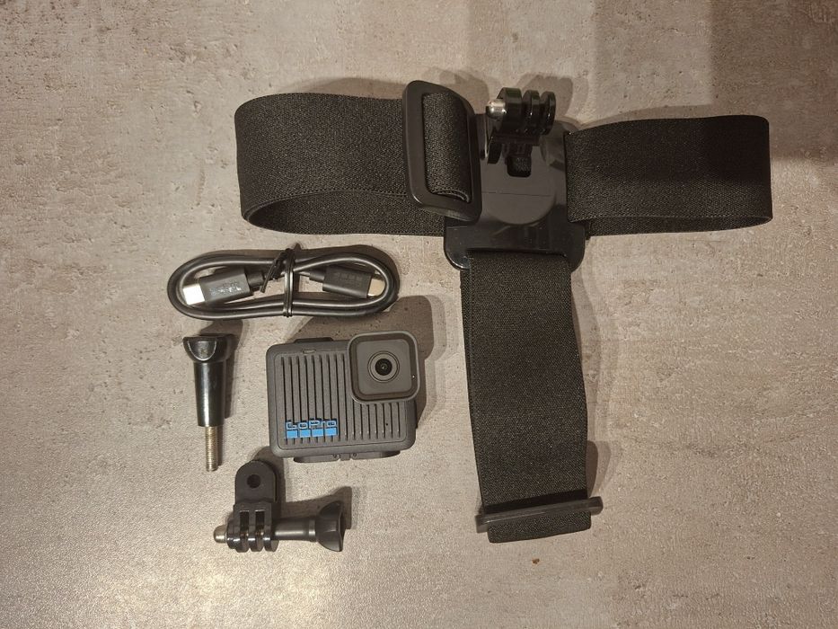 Kamerka GoPro Hero z akcesoriami