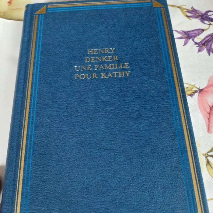Une famille pour Kathy. Portes incluídos