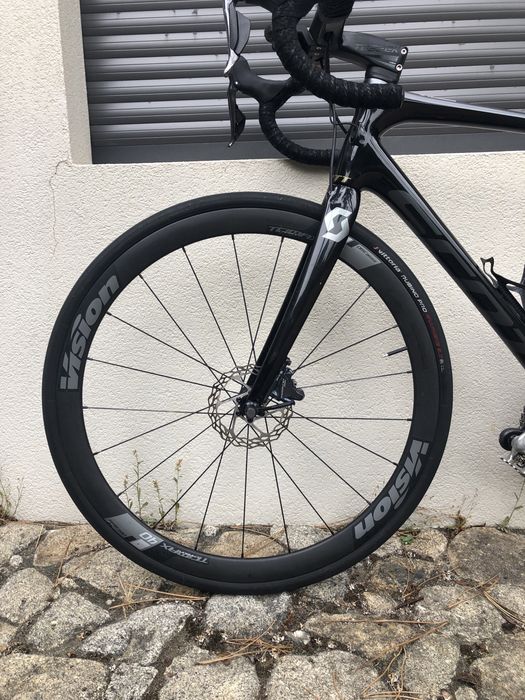 Bicicleta de estrada Scott adictt full carbono