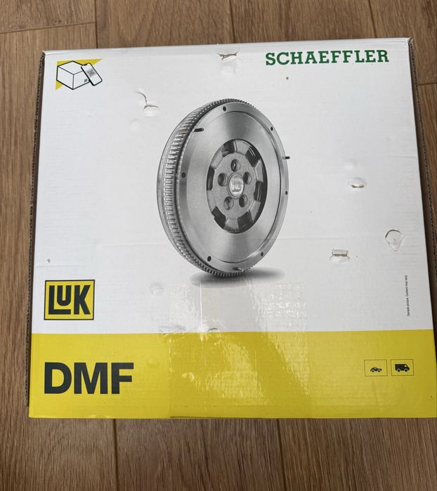 Oryginalne koło dwumasowe LuK 415, 0377, 10 do BMW 3 (E90)