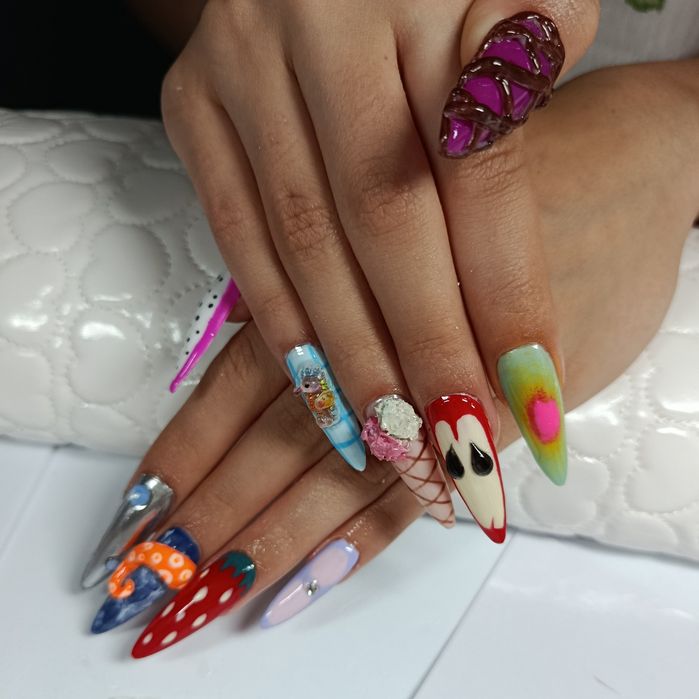 Unhas de gel ,verniz de gel