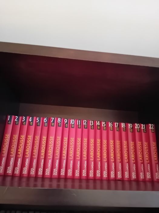 Nova enciclopédia Larousse