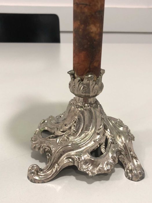 Kolumnowa lampa naftowa secesja.