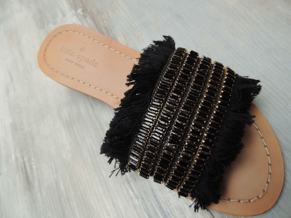 Kate Spade ekskluzywne klapki na skórzanym spodzie