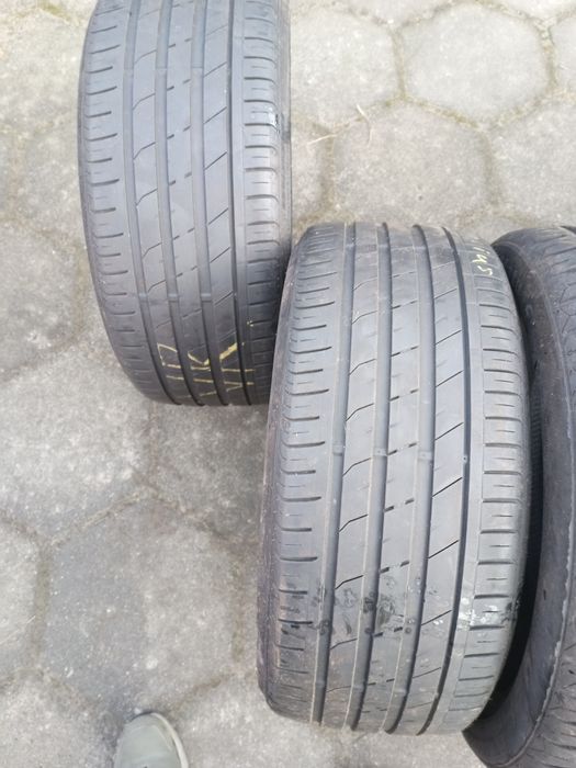 Opony 225 30 R20 jak nowe