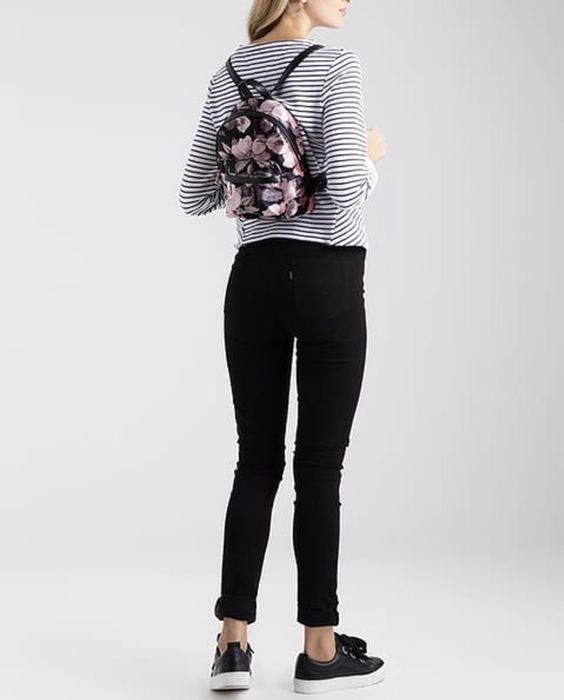Plecak New Look Vanessa Floral Pink, mini róż