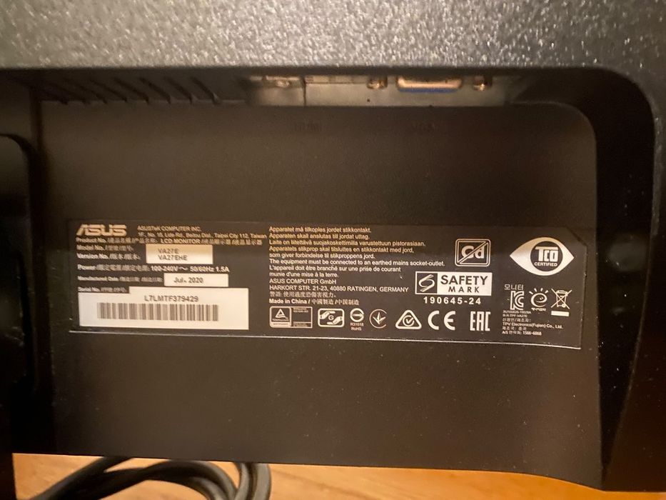 Monitores  ASUS 27 com braços