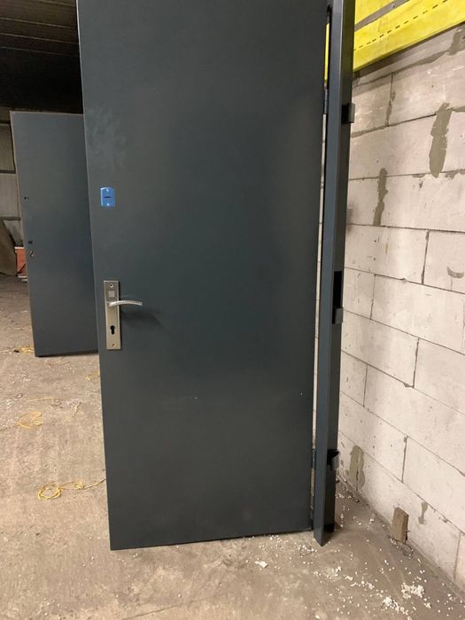 Двері металеві утеплені