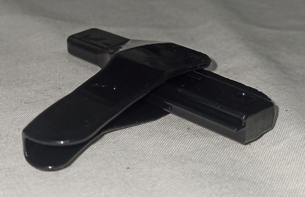 Trava da Lona da Bagageira – Mercedes W213 / W205