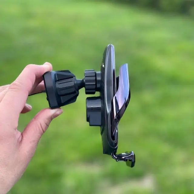 Тримач для автомобіля із зарядним пристроєм для телефону в машину А18