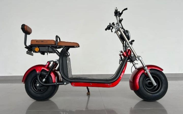 Moto eletrica com documentos