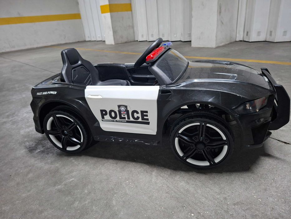 Carro Elétrico para Crianças com comando