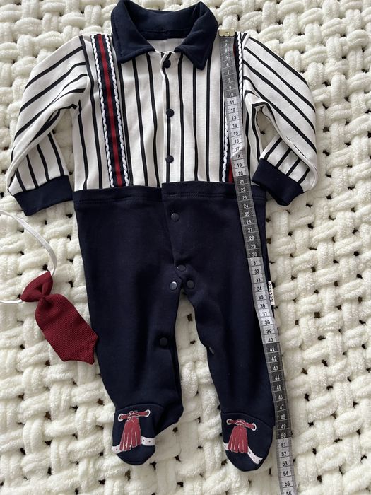 Чоловічок , розмір 3-6 місяців